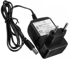 ������� (������� �������� ���������� DC) 220� ��� ����� Baofeng UV-5R, UV-82 � ������